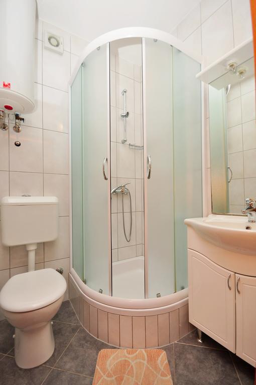 Apartments Ivan Duće Cameră foto
