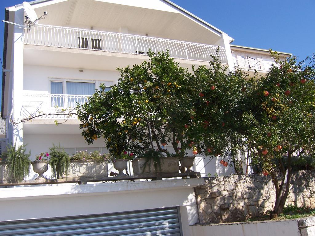 Apartments Ivan Duće Exterior foto